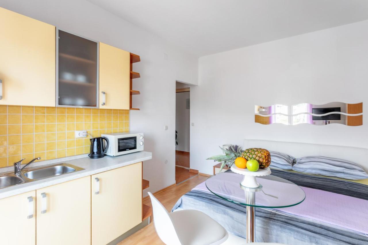 Apartments Dobrila Hvar Town Extérieur photo