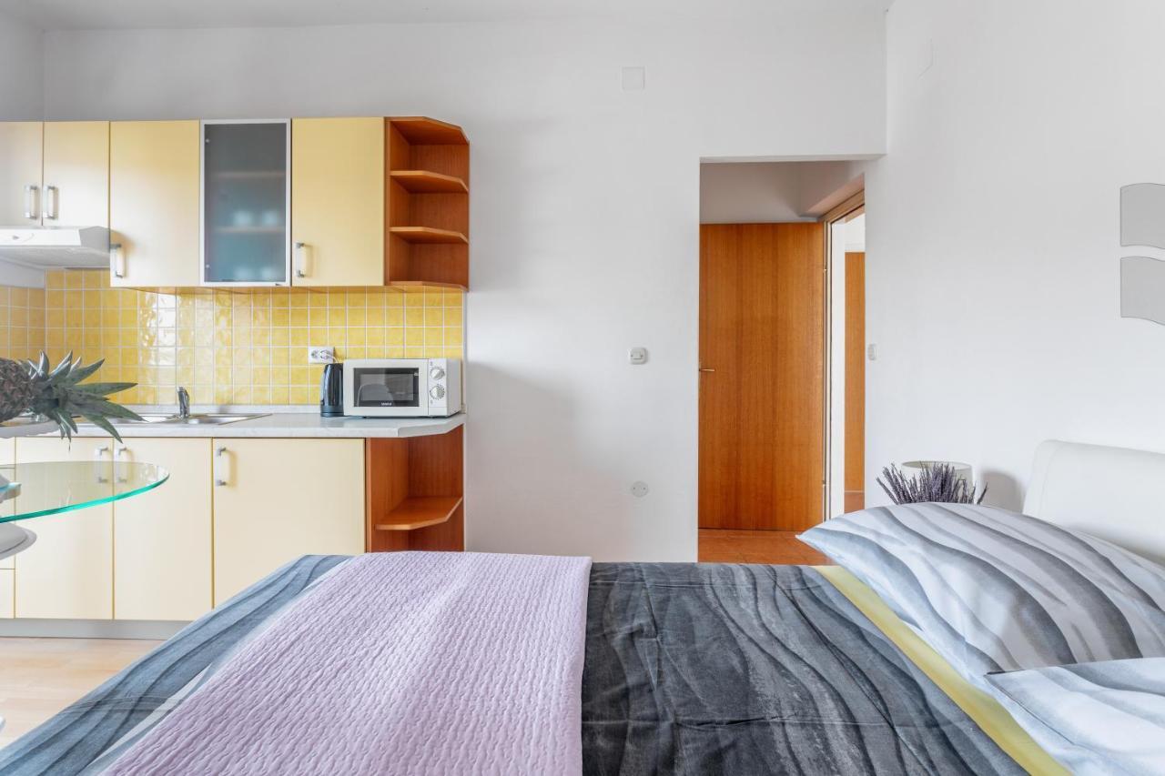 Apartments Dobrila Hvar Town Extérieur photo