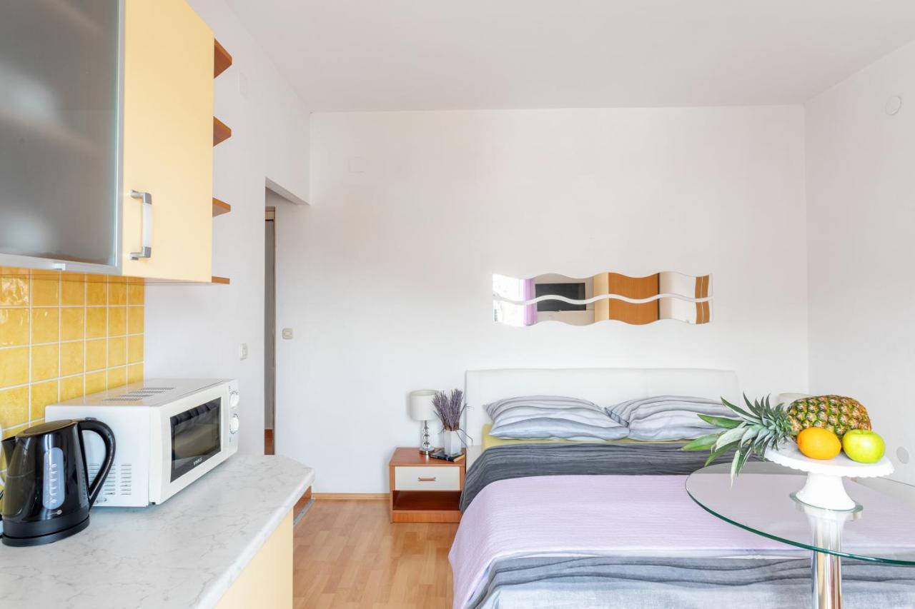 Apartments Dobrila Hvar Town Extérieur photo