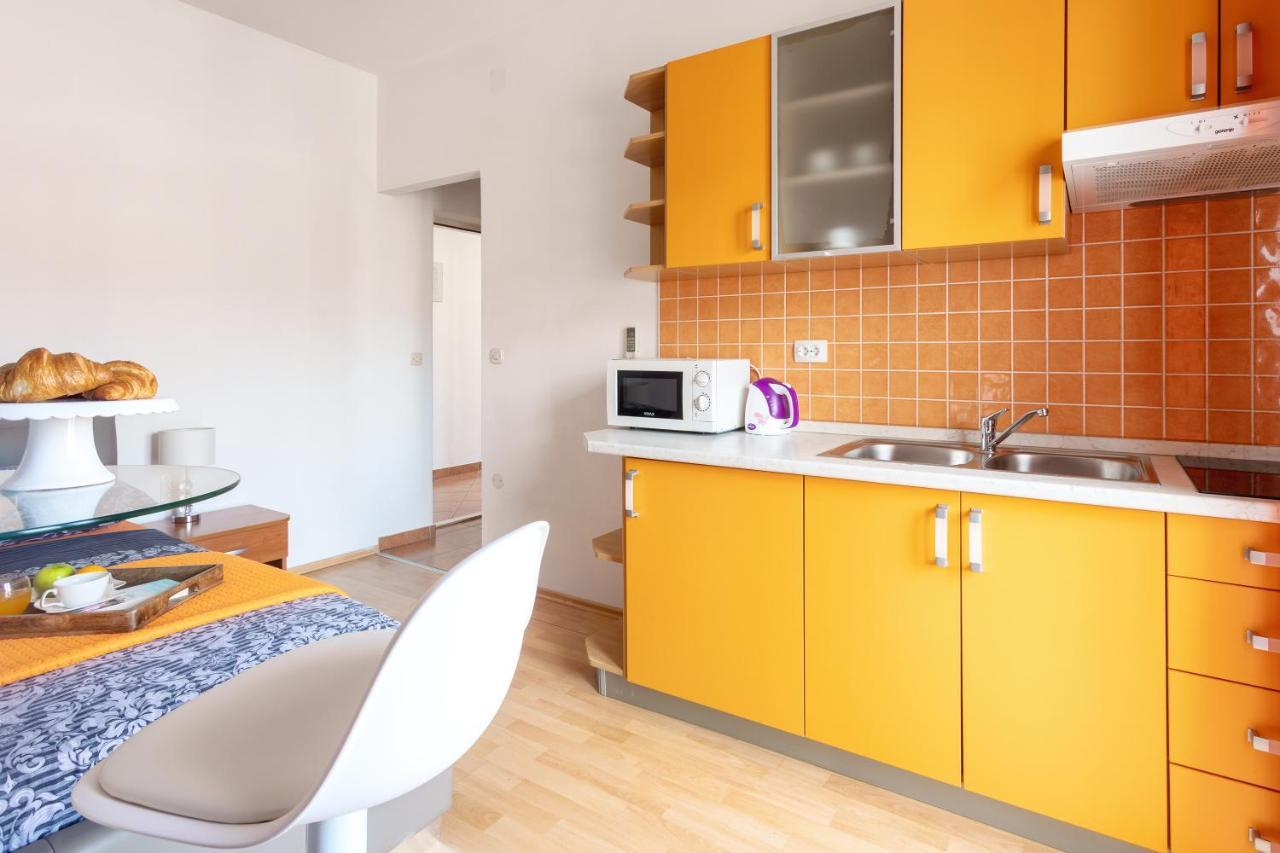 Apartments Dobrila Hvar Town Extérieur photo
