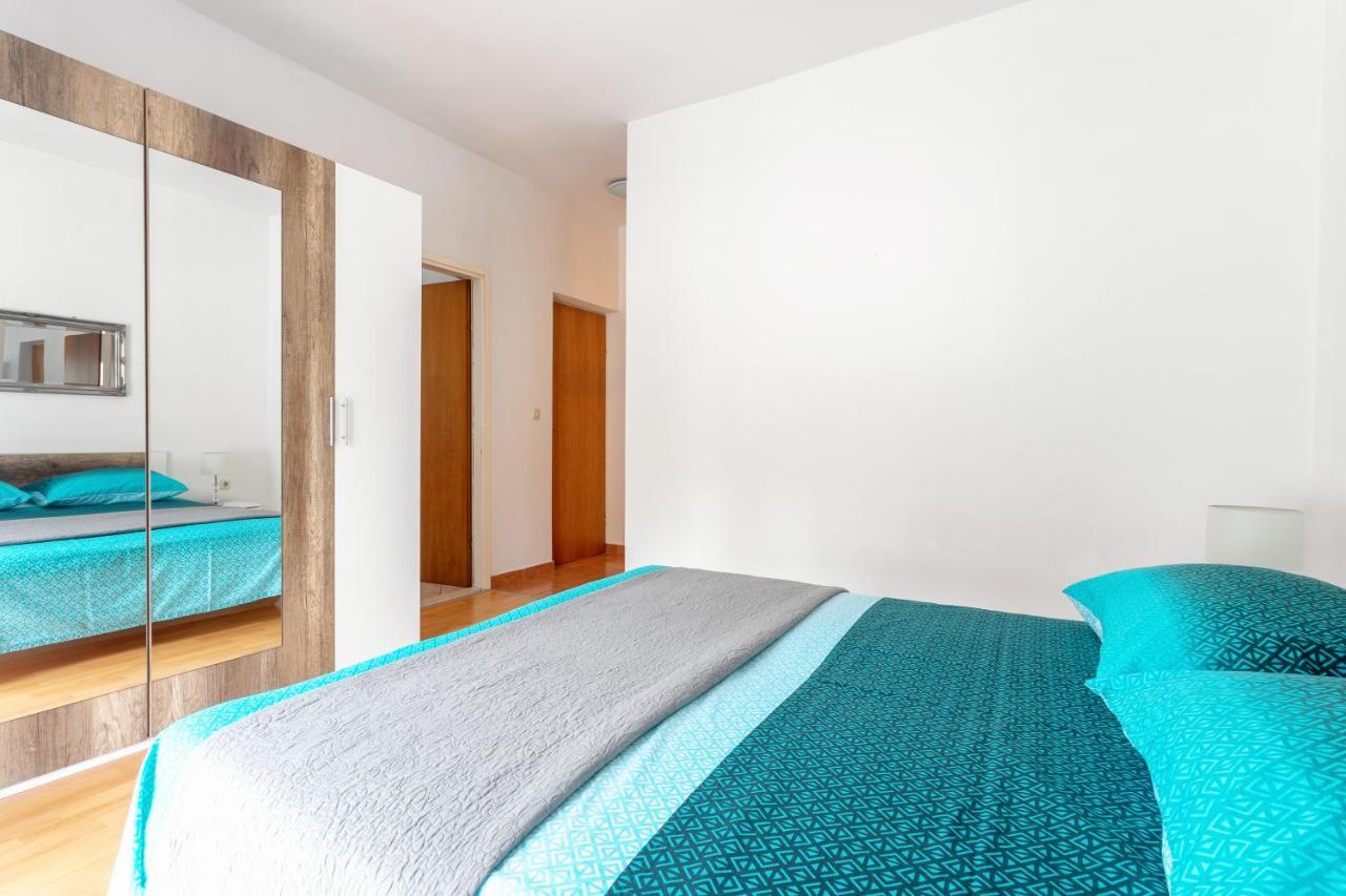 Apartments Dobrila Hvar Town Extérieur photo